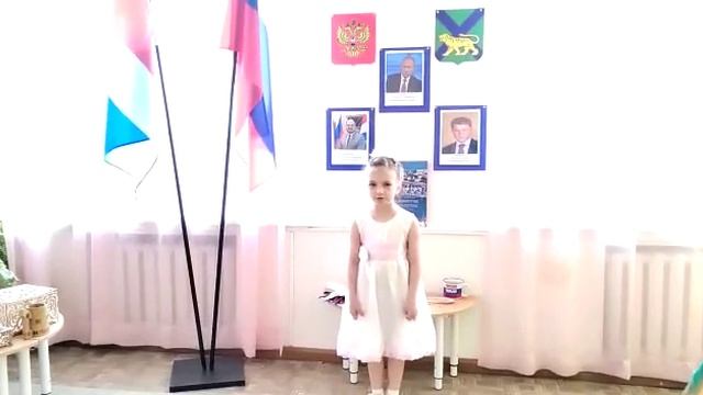 "Родина", Читает: Сенатрусова Настя, 6 лет смотреть онлайн