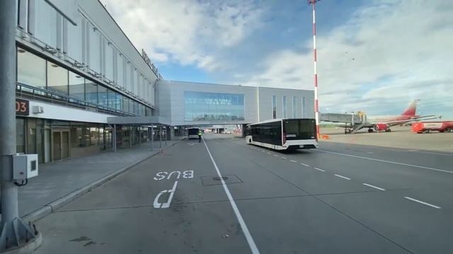 VLOG | ИСТОРИЯ О ТОМ, КАК МЫ СУТКИ ДОБИРАЛИСЬ ИЗ ПИТЕРА В РОСТОВ смотреть онлайн