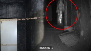 ПРИЗРАКИ В ЗАБРОШЕННОМ ДОМЕ / GHOSTS IN AN ABANDONED HOUSE