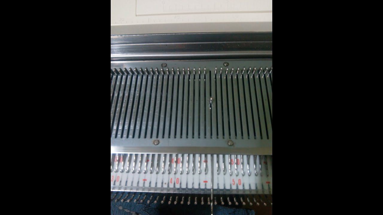 Как поменять иглу на вязальной машине тайота KS 858 смотреть онлайн