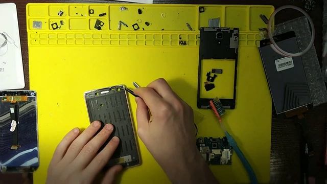 Xiaomi mi4. Замена дисплея за минуту смотреть онлайн