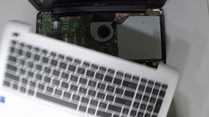 Asus R556L Battery Replacement