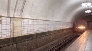 Электропоезд 81-717/714.5 «Синергия-1» на станции «Таганская»(КолЛ)