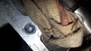 Газель сломался болт крышки клапанов удаление