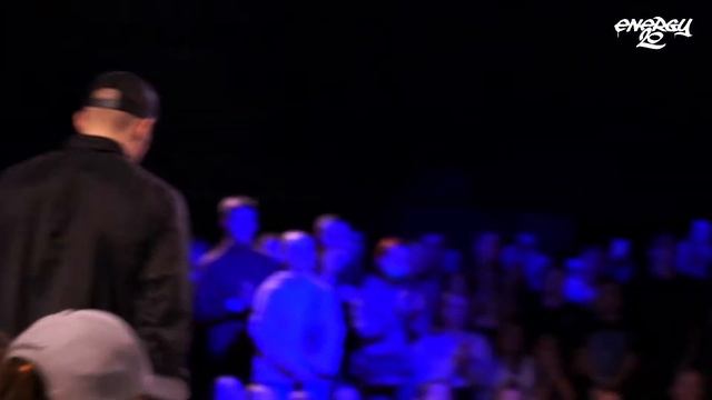 Макс рука повара VS Андрей Sneik смотреть онлайн