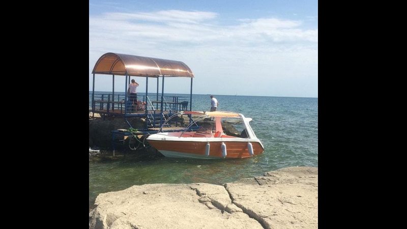 Прогулочный катер Касатка PRO 650 от AkuaBoat на берегах Актау