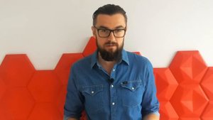 Переписка жены с подругой//Спалил переписку жены