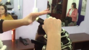 Урок 8 Накручиваем волосы на бигуди