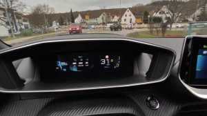 Электромобиль Peugeot e-2008 , часть 2, 50 квт.ч , 4,3 x 1,77 x 1,53 . 1621 кг. Пежо е-2008