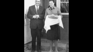 На юбилей папе