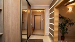 ПРИХОЖАЯ в Доме  Этюд в Коричневых Тонах