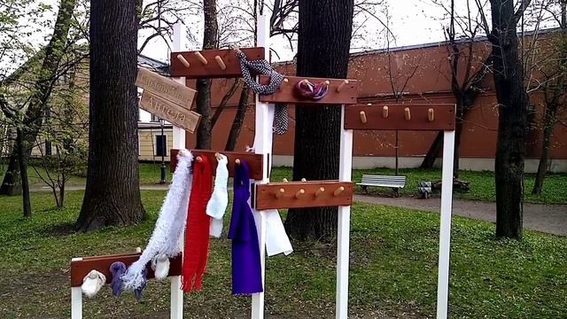 Питербургский ангел в Измайловском саду. Санкт-Петербург, май 2023 год
