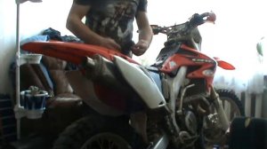 Хонда CRF 450 X  в квартире
