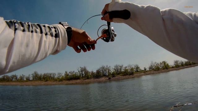 Как ловить много карася на спиннинг? смотреть онлайн