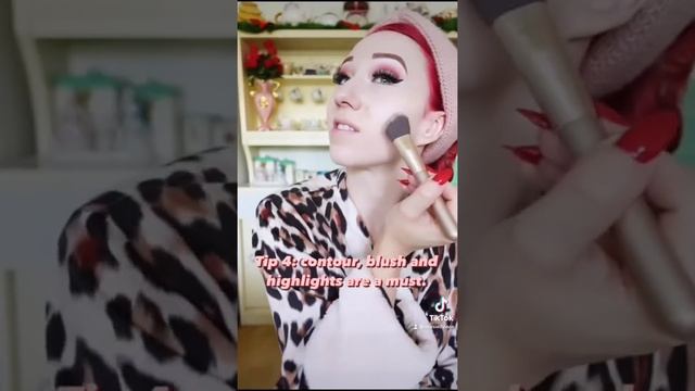 Burlesque Stage Makeup Tips! ?? смотреть онлайн
