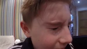 Как заставить себя плакать )