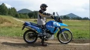 SUZUKI DR 800 S