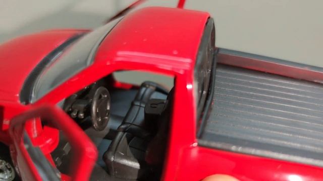 Unboxing of the Ford F150 SVT LIGHTING scale model смотреть онлайн