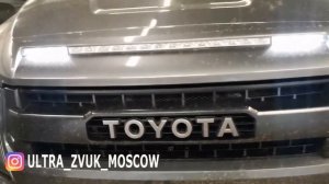 Toyota Sequoia - магнитола андроид и камеры переднего и заднего вида