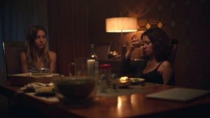 Euphoria 1x01 I Rue takes a drug test.