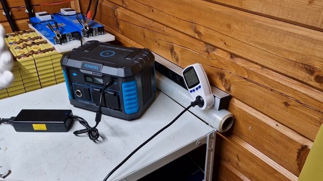 ROMOSS RS1000 портативная электростанция. 2 кВт мощности у вас в кармане. Генератор больше не нужен смотреть онлайн