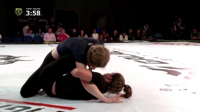 4F Vanessa Demopolous vs Aislinn O’Connell - Medusa 2