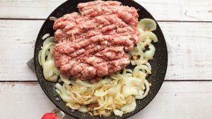 Брюссельская капуста с фаршем в духовке