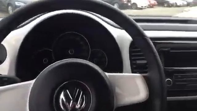 2012 Volkswagen Beetle 2dr Cpe Auto Comfortline 2 Door Car смотреть онлайн