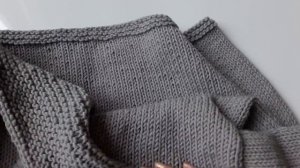 Простой без швов кардиган спицами