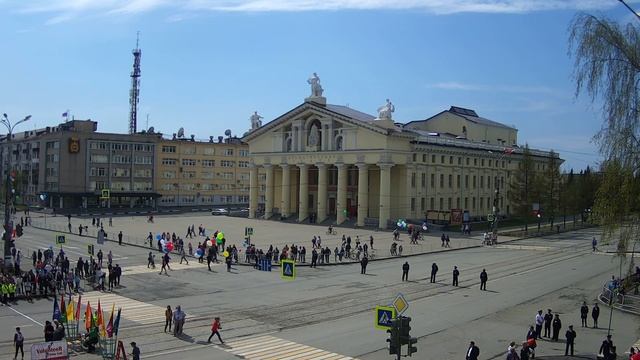 Театральная площадь трибуна - Camera 2 смотреть онлайн