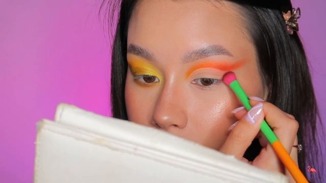 ОБЗОР НА БРЕНД DOCOLOUR | СВОТЧИ, МАКИЯЖ, КИСТИ! смотреть онлайн