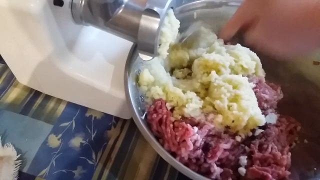 Фрикадельки. Фарш с мяса. Очень вкусный фарш