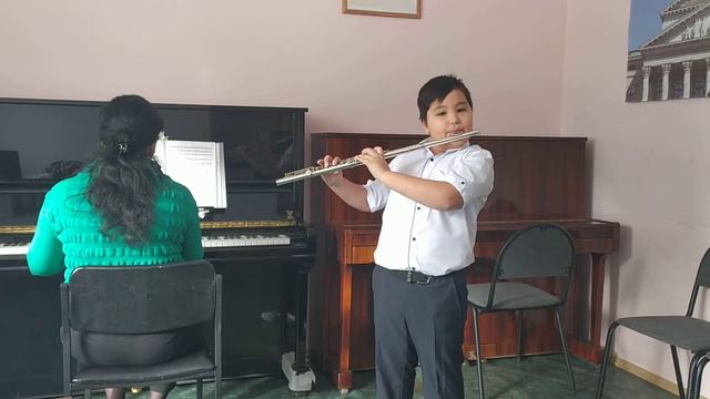 Кугабаев Роман. А. Жилинский "Маленькая танцовщица". смотреть онлайн