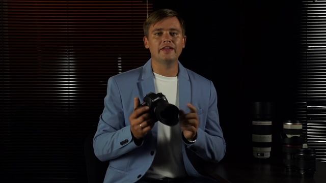 Видеообзор объектива Canon EF 35mm f/2 IS USM смотреть онлайн