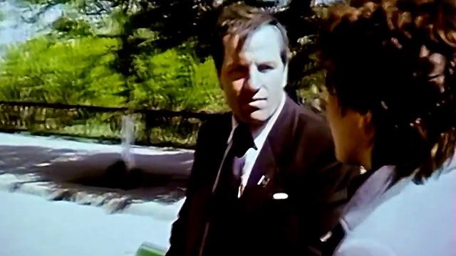 1988 год. Тюмень. Люди возмущены уничтожением культурных слоев при реконструкции улицы Ленина.