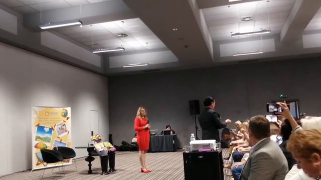 О "Пирамидах" - Президент #inCruises Майкл Хатчисон август 2019 смотреть онлайн