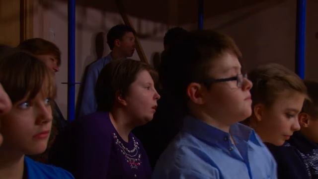 МИРТ ДЕВОЧКА И АПЕЛЬСИН для 102 интерната смотреть онлайн