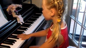 Маленькая Юлька (по нотам) Словацкая народная песня 5 лет