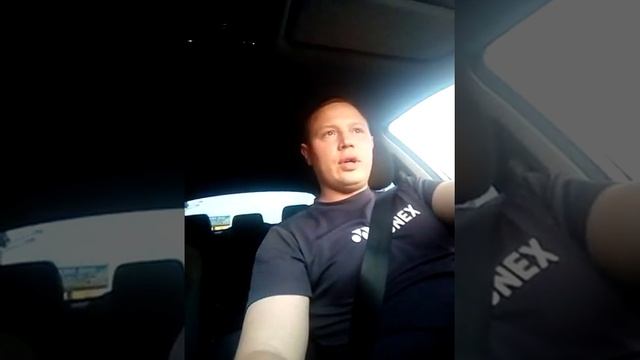 Таксист наехал на пешеходов в центре Москвы смотреть онлайн