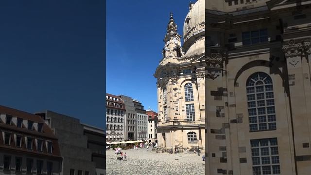 Die weltberühmte Frauenkirche in Dresden und der Neumarkt.