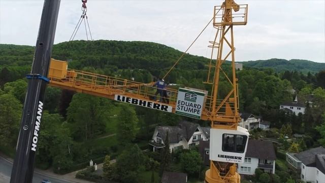 Монтаж башенного крана Liebherr 140 EC H 6 смотреть онлайн