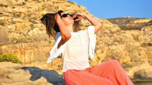 Abel Korzeniowski - Flying With Whales