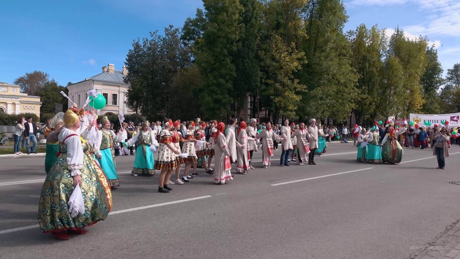 Дворец культуры города Кировска на III этнокультурном фестивале Лен. области.