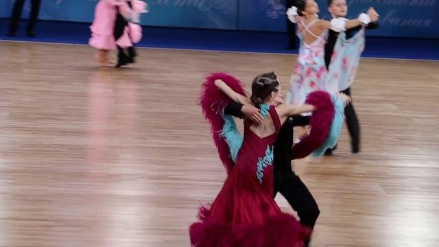 Никулин Виталий - Акимкина Екатерина. "В ритмах лета 2022". ВС Юниоры 1. Двоеборье. Квикстеп смотреть онлайн