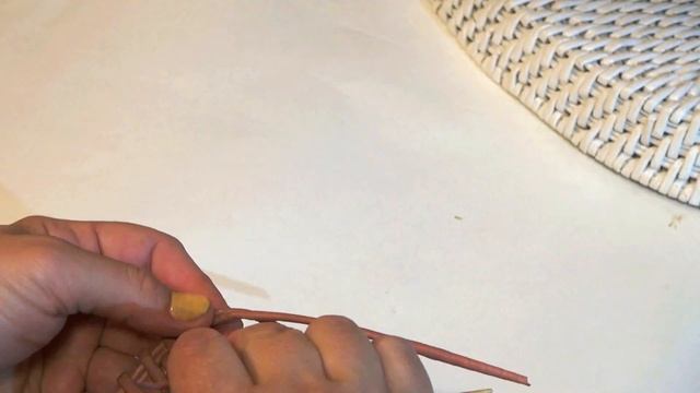 Как плести овальное дно. "Корневое плетение".
