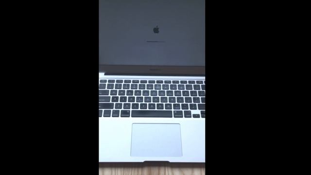 Apple 13.3" MacBook Air 1.8GHz Dual-Core Intel Core i7 смотреть онлайн
