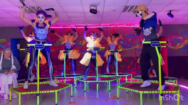 Jumping fitness - COCO Halloween jumping show