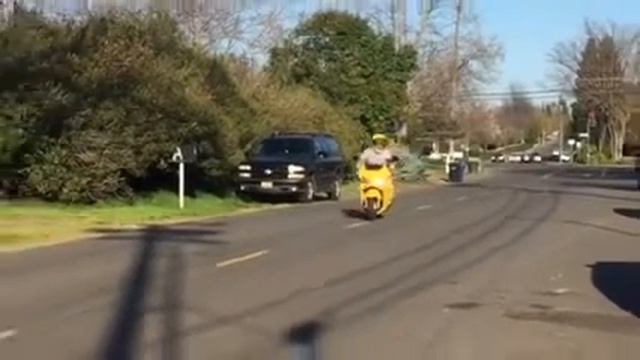 Обкатка мопеда .Сакраменто USA????.??? смотреть онлайн