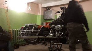 Гидравлический мотоподъемник. Мотодомкрат. Часть 1.