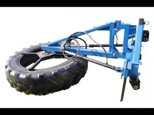 Подталкиватель кормов навесной